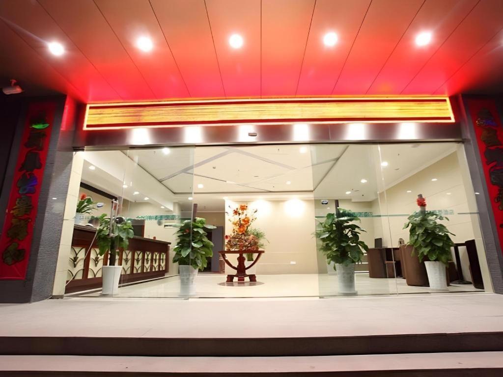Greentree Inn Nanjing Lishui District Lishui Airport Road Express Hotel Экстерьер фото